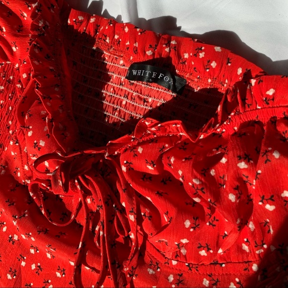 *SOLD ON DEPOP* red floral off the shoulder dress - Picture 7 of 9